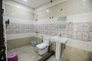 Shower, hair dryer, towels, soap - Gorgeous 3-bedroom hotel suites near Green Beauty Farm in Noida Sector 135 (Noida Sector 135 Nr Green Bueaty Farm)