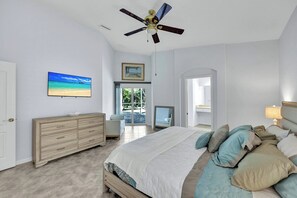 WiFi, bed sheets - Addison Reserve at Glen Eagle Golf & Country Club (Naples)