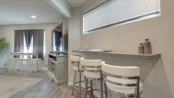 Apartamento (2 Bedrooms) | Parte interna