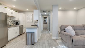 Apartamento (2 Bedrooms) | Parte interna