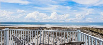 6BR Gulf-front home, Sleeps 15 ~ Private heated pool