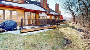 Unclassified image, 5 of 23, button - Pool, Golf, Marina! Galena Territory Resort Home (Galena)