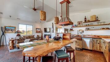 Casa (3 Bedrooms) | Interior