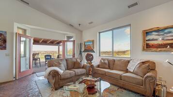 Casa (3 Bedrooms) | Interior