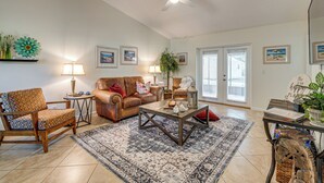Nhà (3 Bedrooms) | Nội thất