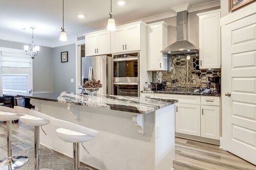 Gather, Play & Unwind! Modern Locust Grove Home