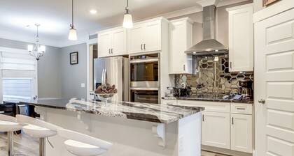 Gather, Play & Unwind! Modern Locust Grove Home