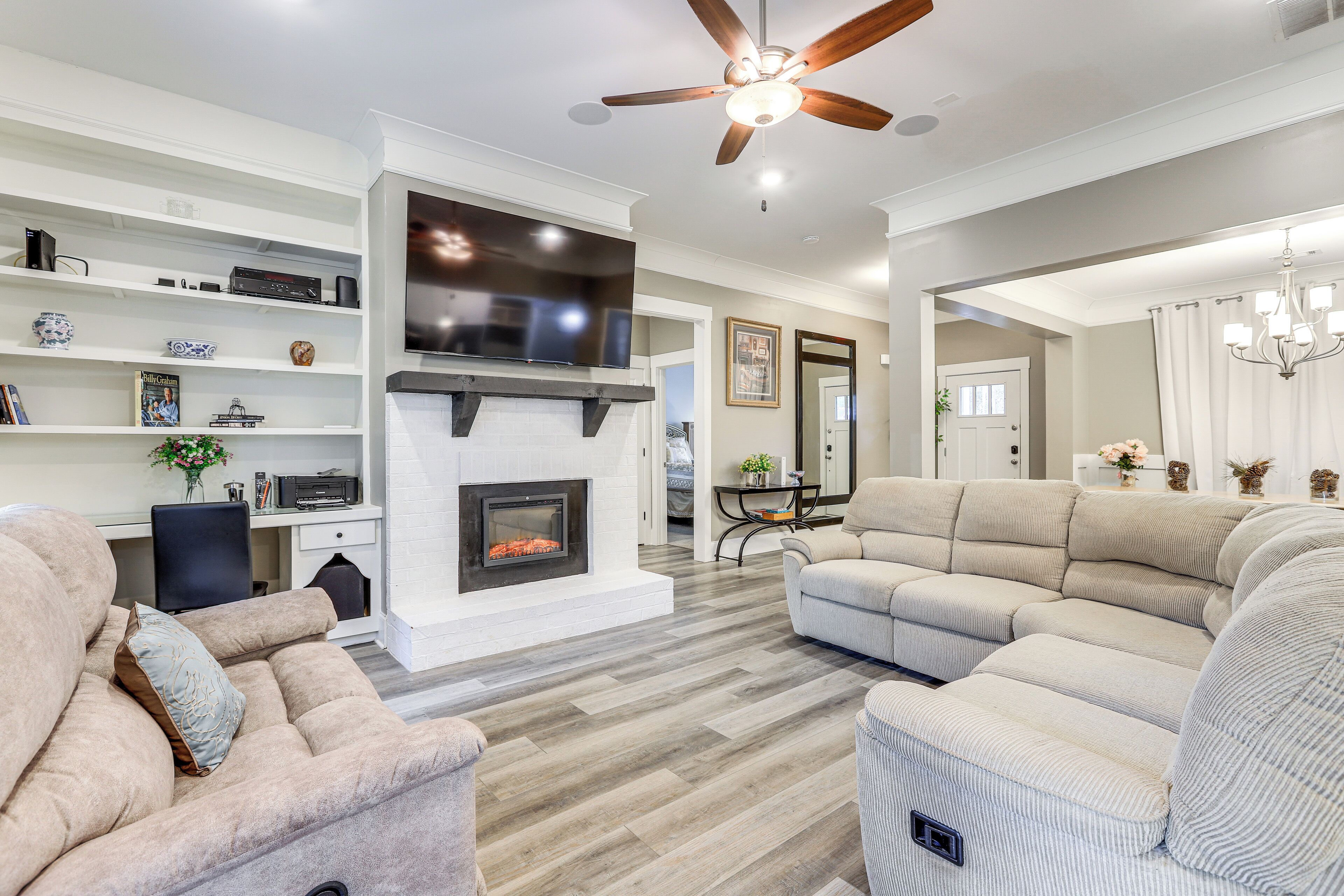 House (4 Bedrooms) | Interior