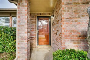 House (3 Bedrooms) | Interior - Family Getaway w/ Fenced Yard in Haltom City! (Fort Worth)
