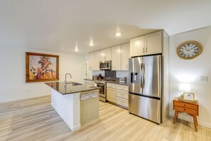 House (3 Bedrooms) | Interior - Newly Built Home w/ Yard, 4 Mi to Dtwn Caldwell! (Caldwell)