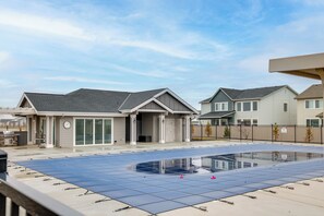 House (3 Bedrooms) | Interior - Newly Built Home w/ Yard, 4 Mi to Dtwn Caldwell! (Caldwell)