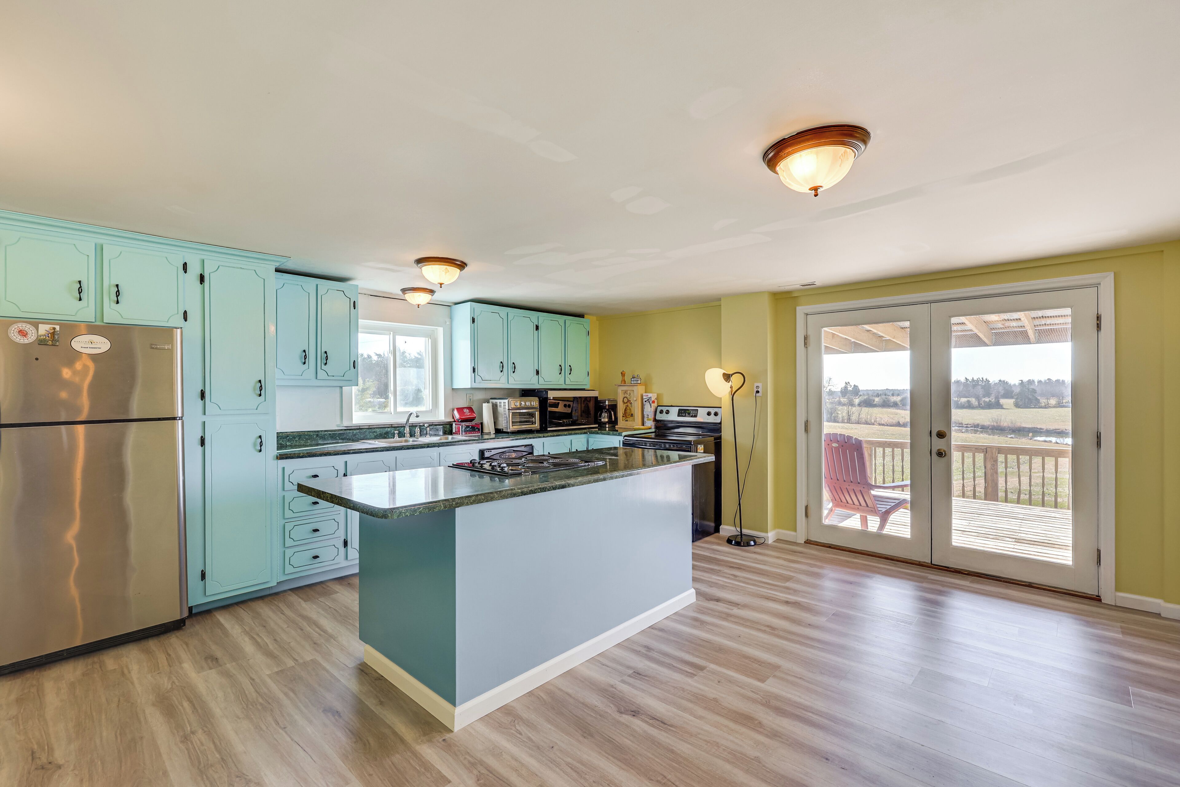 House (6 Bedrooms) | Interior