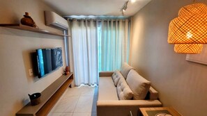 Comfort Apartment, Balcony | Living area - Cupe Living - VSH (Ipojuca)