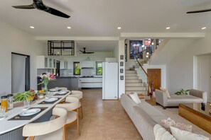 House | 3 bedrooms - Chic 3bhk w Pool Field View Villa Marigold (Marra)