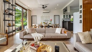 House | 4 bedrooms - Chic 4bhk w Pool Field View Villa Marigold (Marra)