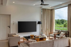 House | 4 bedrooms - Chic 4bhk w Pool Field View Villa Marigold (Marra)