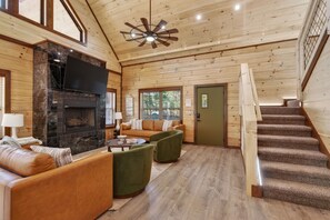 Ferienhütte, 3 Schlafzimmer | Wohnbereich | Smart-TV