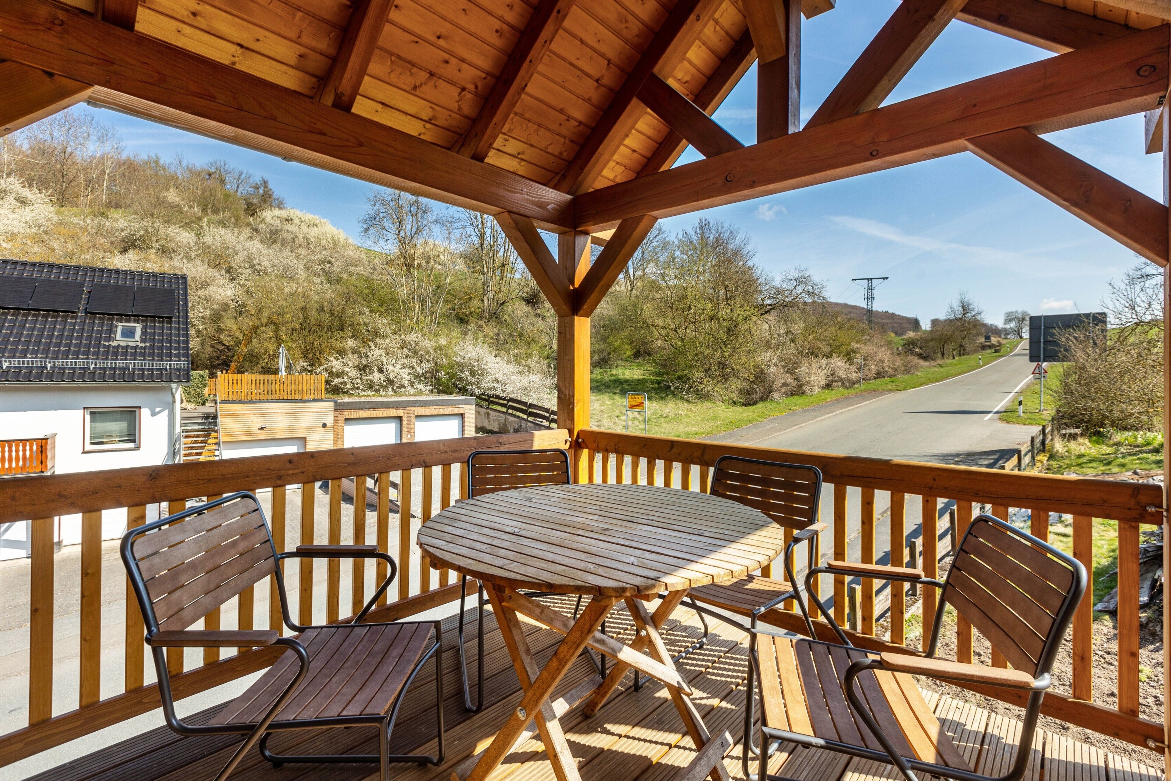 屋外ダイニングエリア