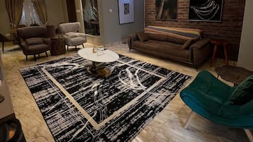 LĂ€genhet Deluxe - balkong - utsikt mot staden | Vardagsrum