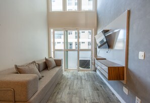 House | 1 bedroom - Loft com Piscina Academia e Garagem no Gonzaga (Santos)
