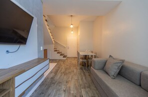House | 1 bedroom - Loft com Piscina Academia e Garagem no Gonzaga (Santos)