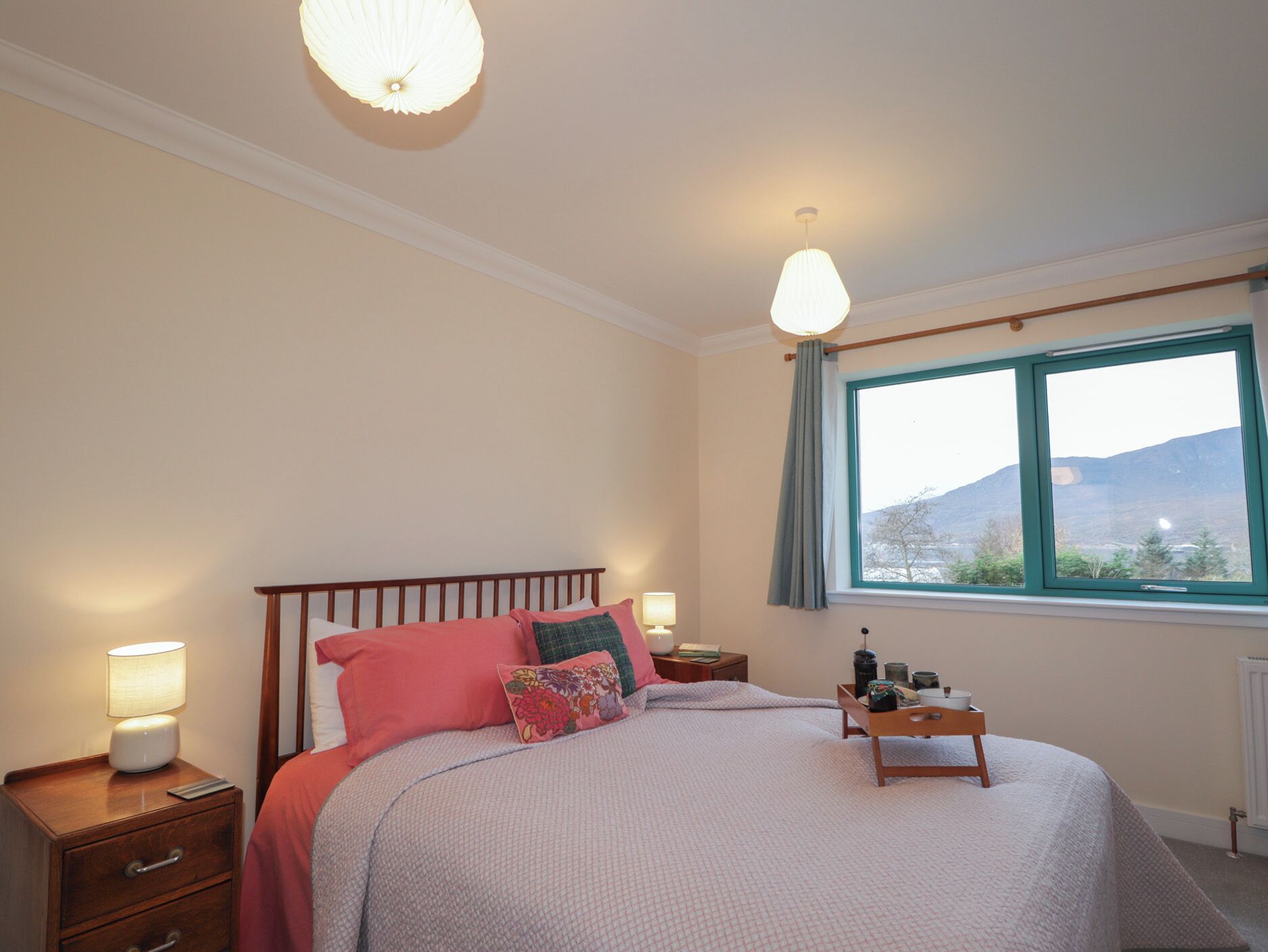 3 bedrooms, individually decorated, individually furnished, free WiFi