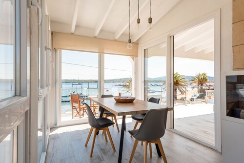 Villa Amarres by Escape Home