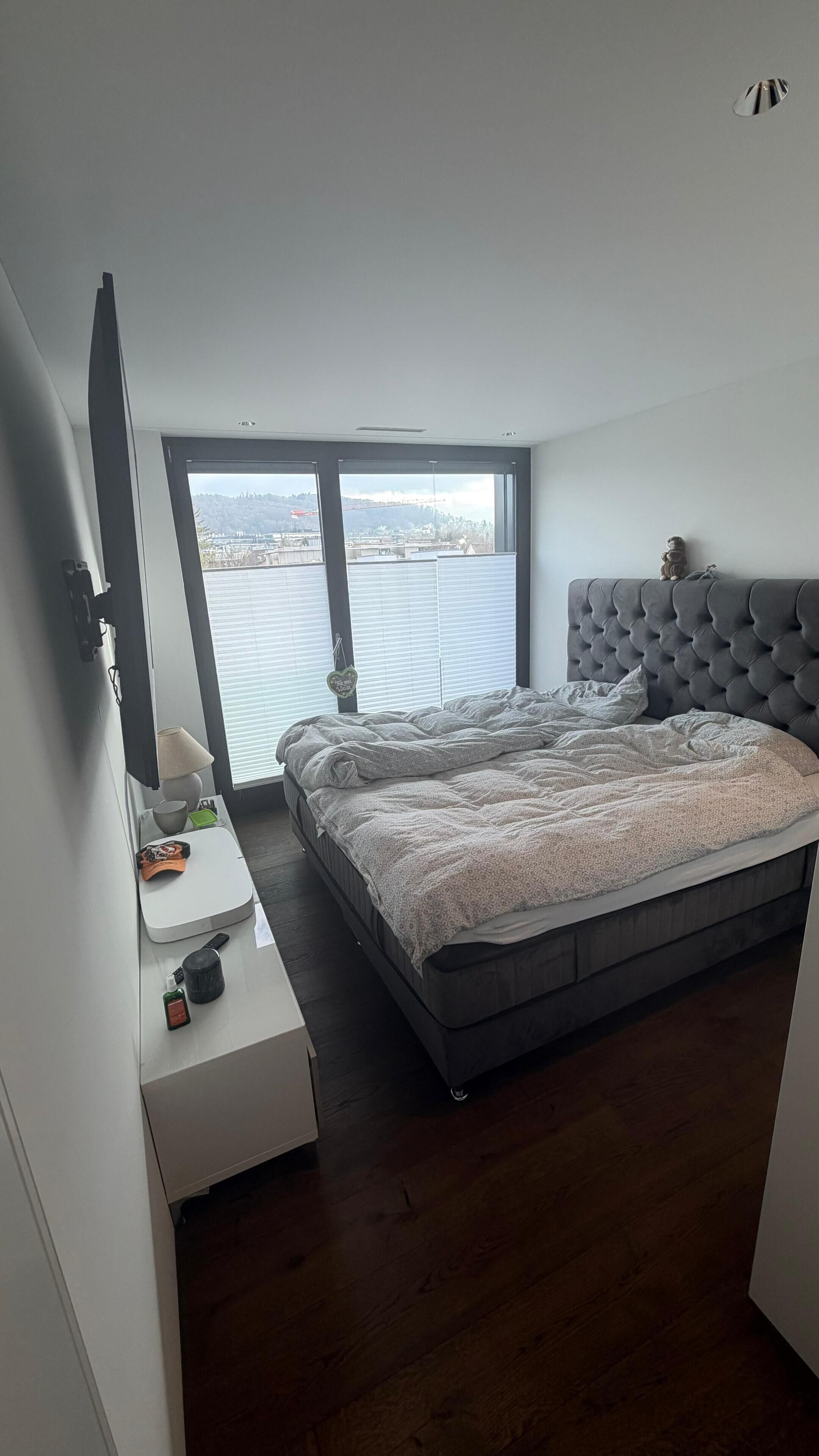 Fer et planche à repasser, accès Internet, draps fournis