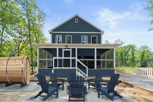 Newly Built in Beachwalk w/Golf Cart, Sauna, & Resort access