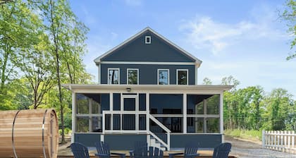 Newly Built in Beachwalk w/Golf Cart, Sauna, & Resort access