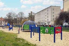 Children’s area - Bright Apartment with Balcony | Workspace (Wrocław)