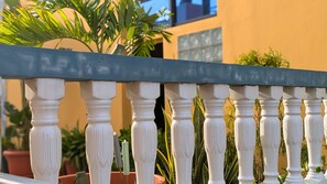 Exterior detail - Casa Jardim di Sol (Praia)