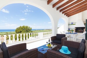 Outdoor dining - Villa Bona Vista by Escape Home (Torre Solí Nou)