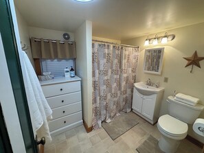 Håndklæder, Sæbe, Toiletpapir