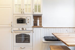 Private kitchen - RentPlanet - Apartament Sobieskiego (Kraków)