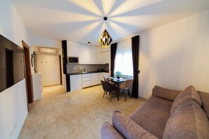 Living area - Cozy 1-bedroom apartment in soothing Sutomore with AC (Sutomore)