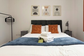1 habitación, escritorio, sistema de insonorización y wifi gratis 