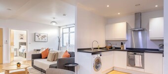 The Albany Sleeps 2 With Wifi