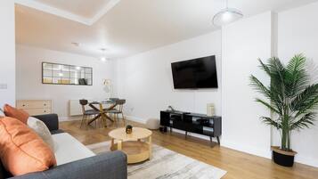 Télévision à écran plat