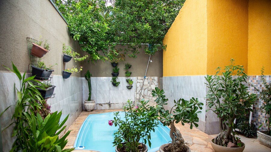 Casa com Piscina e Churrasqueira no Parque Cuiab