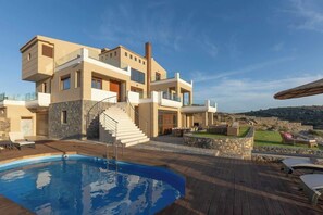 Pool - Villa Haria - Lux Villa with Private Pool in Crete (Kato Vathia)