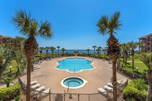 Beheizter Pool