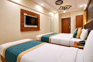 Room - Glitz Saineel Executive Near Juhu Beach (Mumbai)