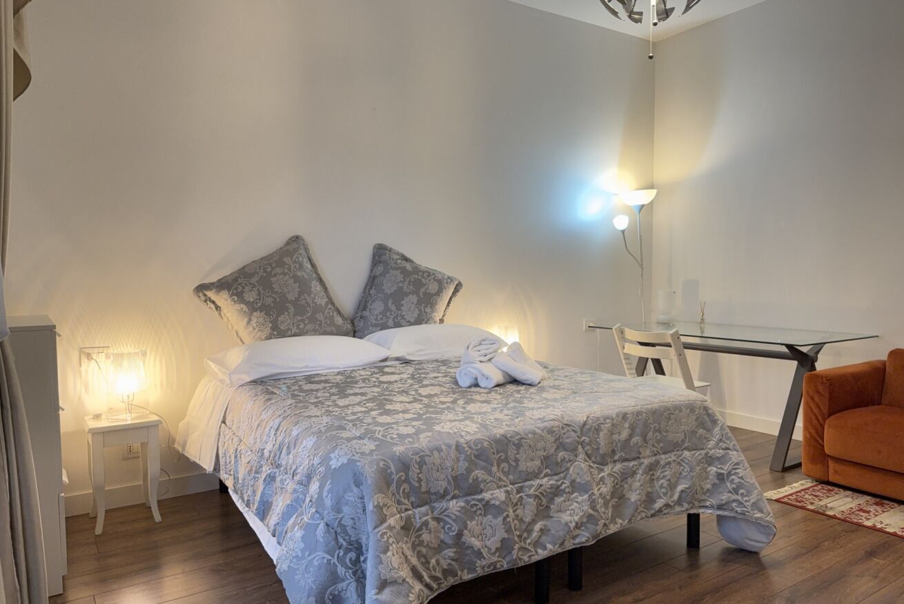 Tabla de planchar con plancha 