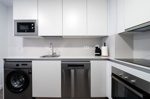 Comfortable apartment for families and business