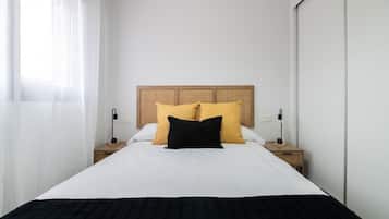2 habitaciones, tabla de planchar con plancha, cuna de viaje y wifi