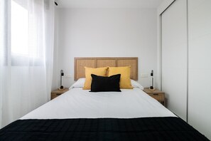2 Schlafzimmer, Bügeleisen/Bügelbrett, Reisekinderbett, WLAN