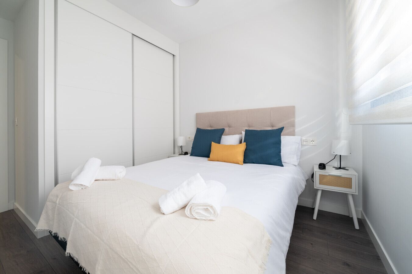 2 slaapkamers, een strijkplank/strijkijzer, reisbedje, wifi