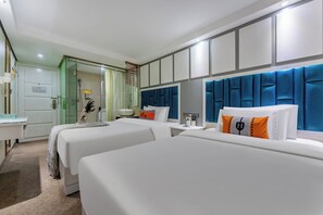 Superior Twin Room | Individually decorated, individually furnished, laptop workspace - Yueduo Selected Hotels (Guangzhou)