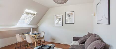 Apartment | Living area